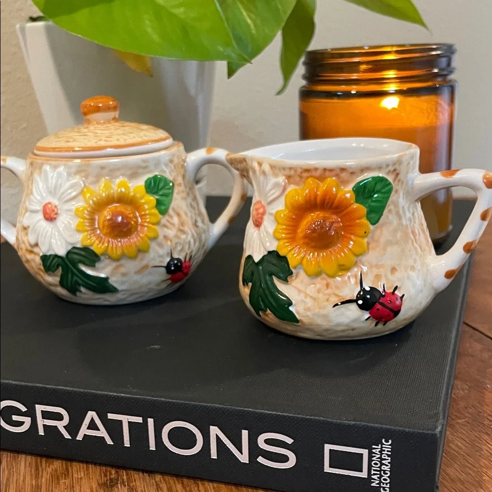 Vintage Casa Nova Sugar & Creamer Set | Sunflowers & Ladybugs | Ceramic Tray